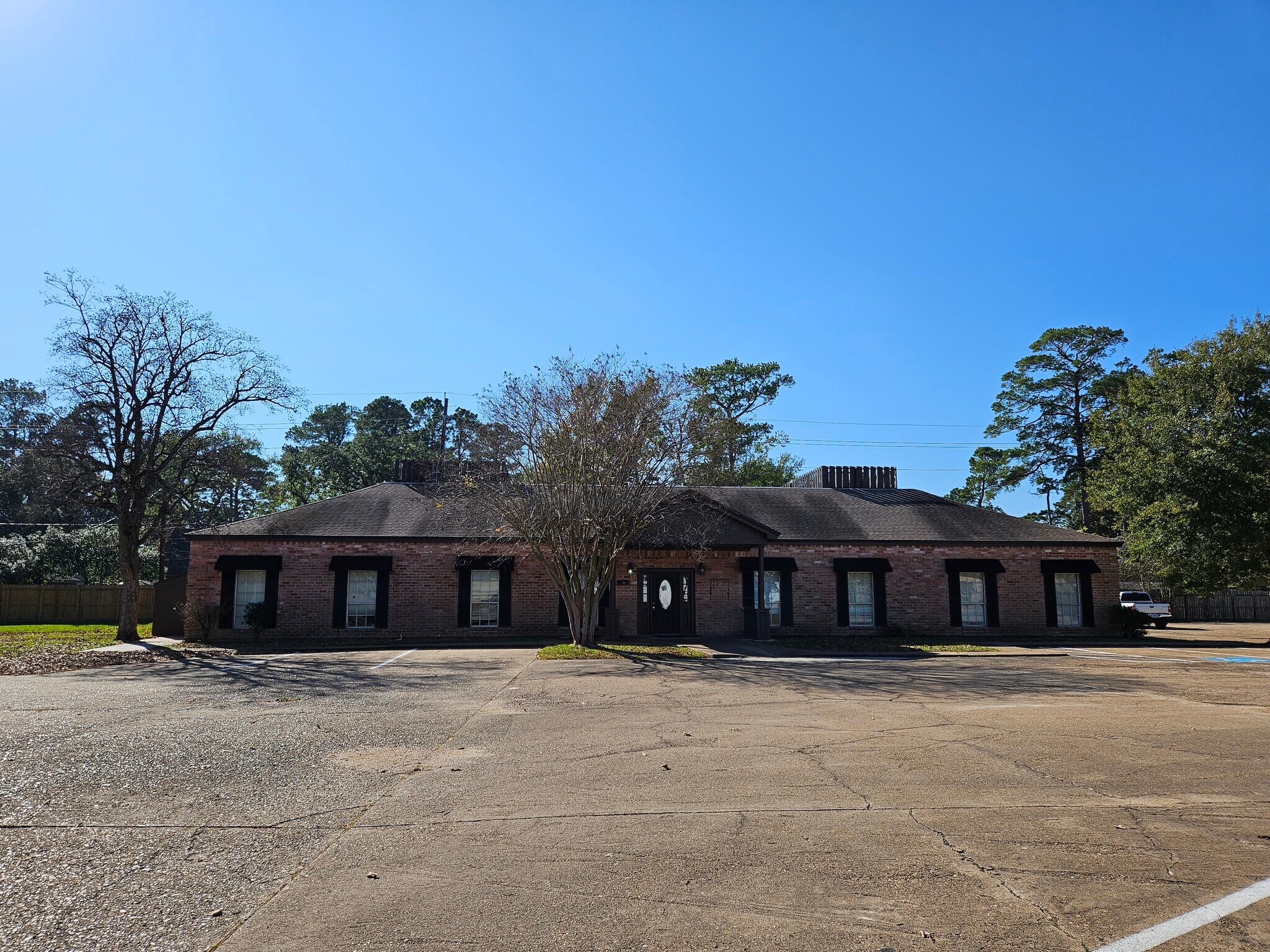 14721 Pebble Bend Dr, Houston, TX à louer Photo principale– Image 1 sur 46