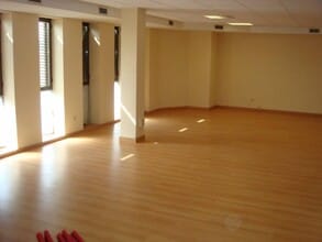 Bureau dans Manresa, Barcelona à louer Photo intérieure– Image 2 sur 8