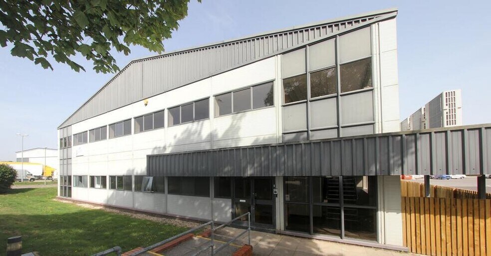 Electron Way, Eastleigh à louer - Photo de l’immeuble – Image 2 sur 9
