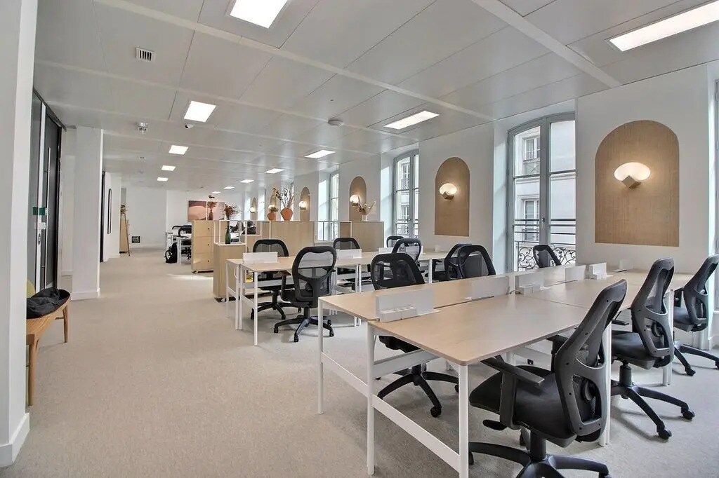 Bureau dans Paris à louer Photo de l’immeuble– Image 1 sur 8