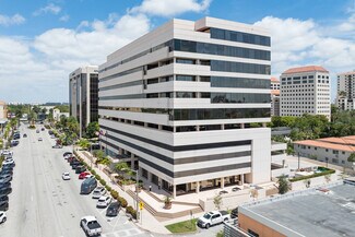 Plus de détails pour 999 PONCE DE LEON Blvd, Coral Gables, FL - Local commercial à louer