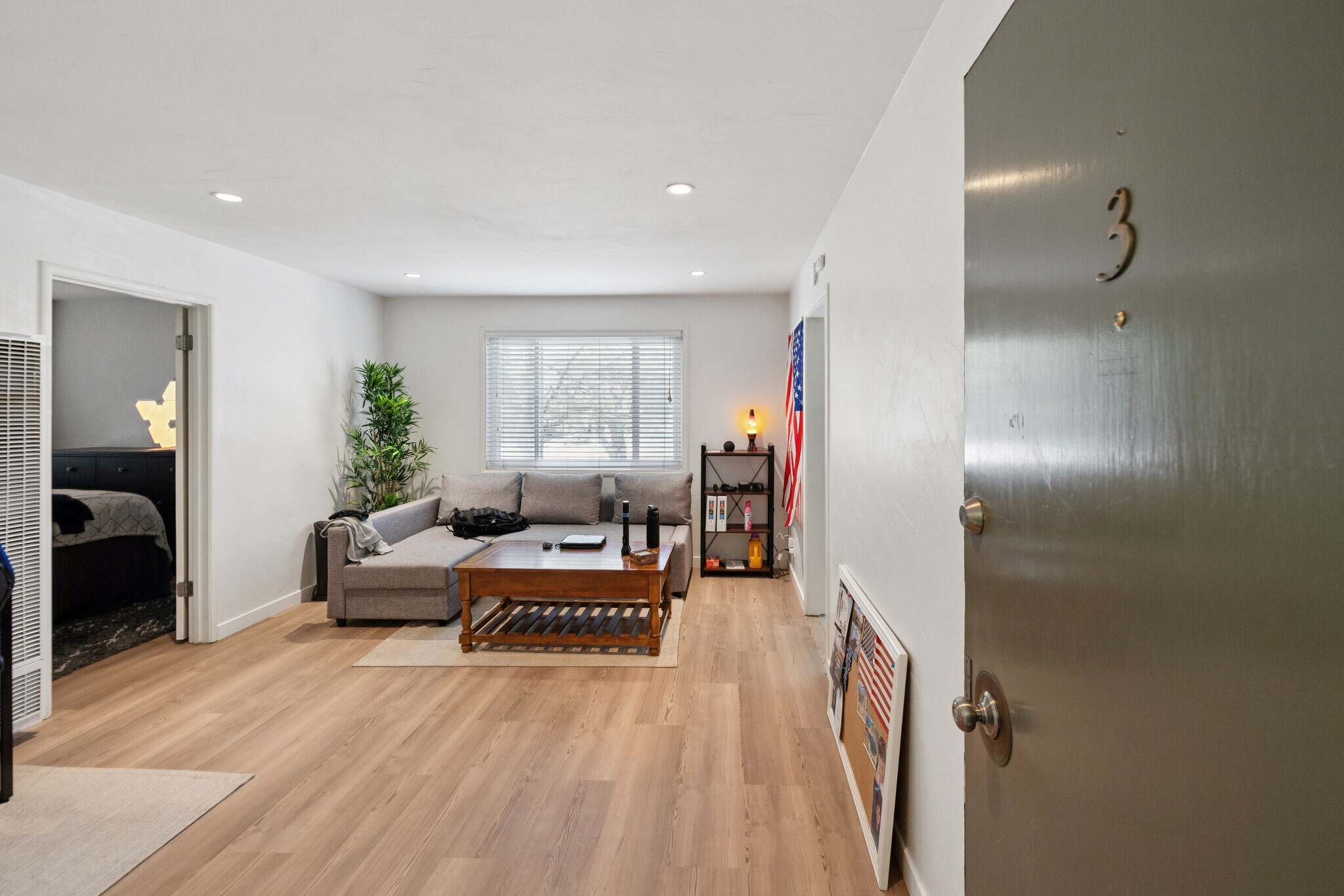 1140 El Camino Real, Burlingame, CA à vendre Photo de l’immeuble– Image 1 sur 60