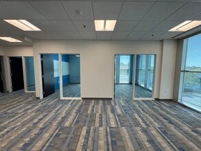 13900 Conlan Cir, Charlotte, NC à louer Photo intérieure– Image 2 sur 6