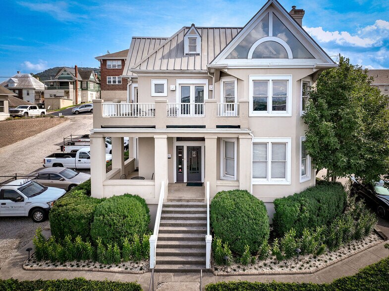 120 Day Ave SW, Roanoke, VA à louer - Photo de l’immeuble – Image 1 sur 7