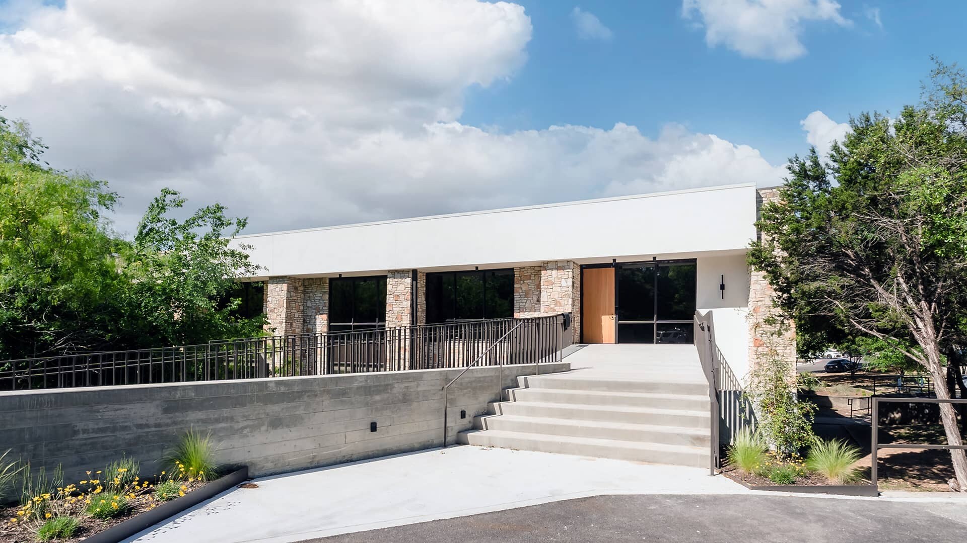 3423 Bee Caves Rd, Austin, TX à louer Photo de l’immeuble– Image 1 sur 8