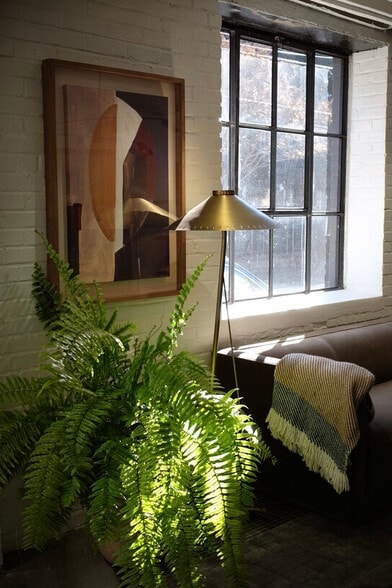 655 Highland Ave NE, Atlanta, GA à louer - Photo intérieure – Image 3 sur 26