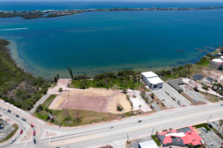 1200 S McCall Rd, Englewood, FL à vendre - Photo de l’immeuble – Image 3 sur 16