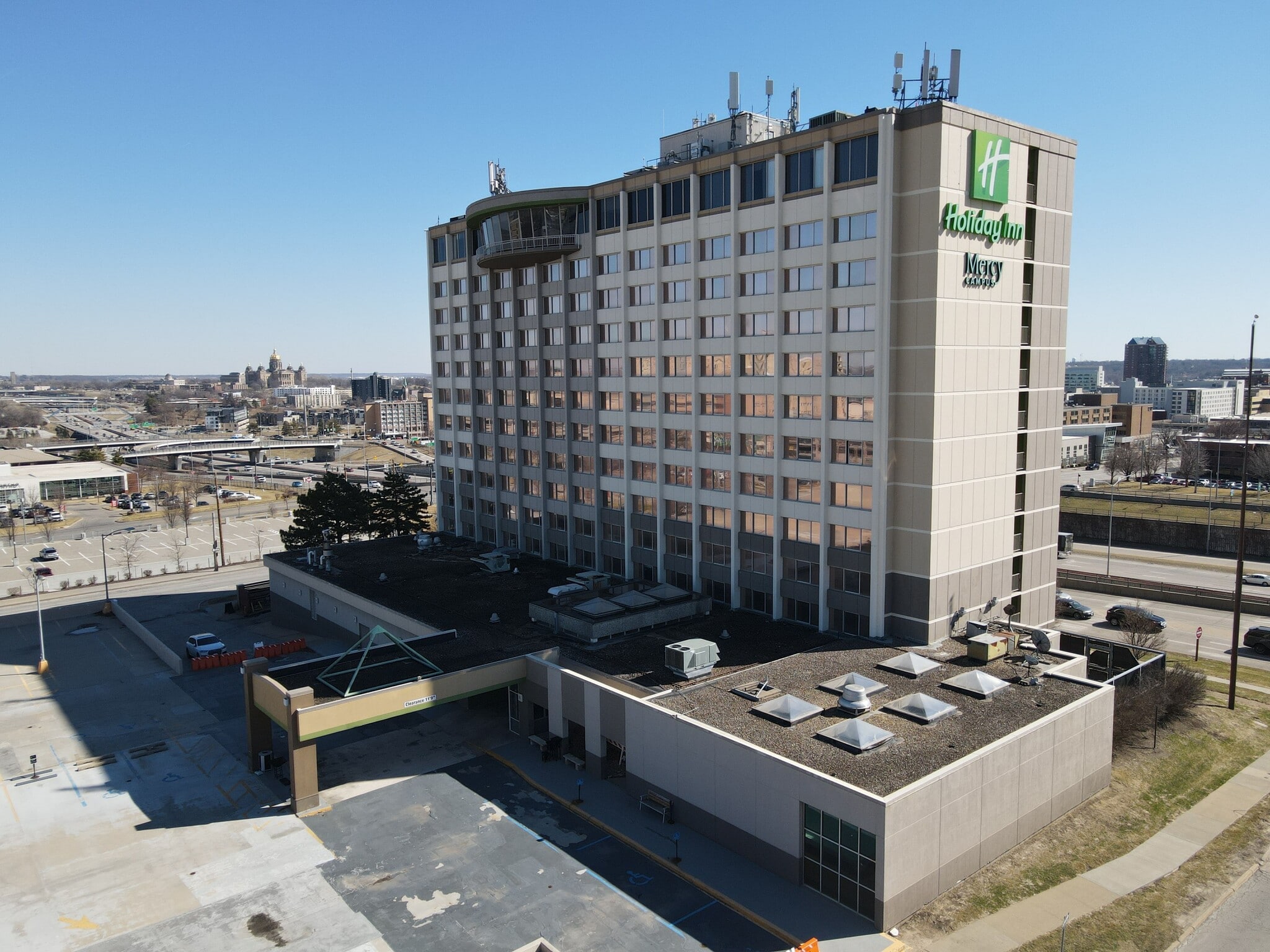 1050 6th Ave, Des Moines, IA à vendre Photo principale– Image 1 sur 9