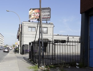 Plus de détails pour 9455-9457 Boul Saint-Laurent, Montréal, QC - Local commercial à vendre