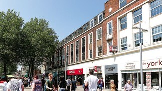 Plus de détails pour 25 King Edward St, Hull - Local commercial à louer