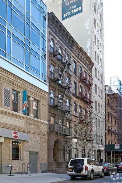 164 W 83rd St, New York, NY à vendre - Photo principale – Image 1 sur 26