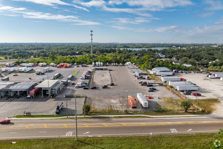 5911 E Martin Luther King Blvd, Tampa, FL à louer - Aérien – Image 2 sur 11