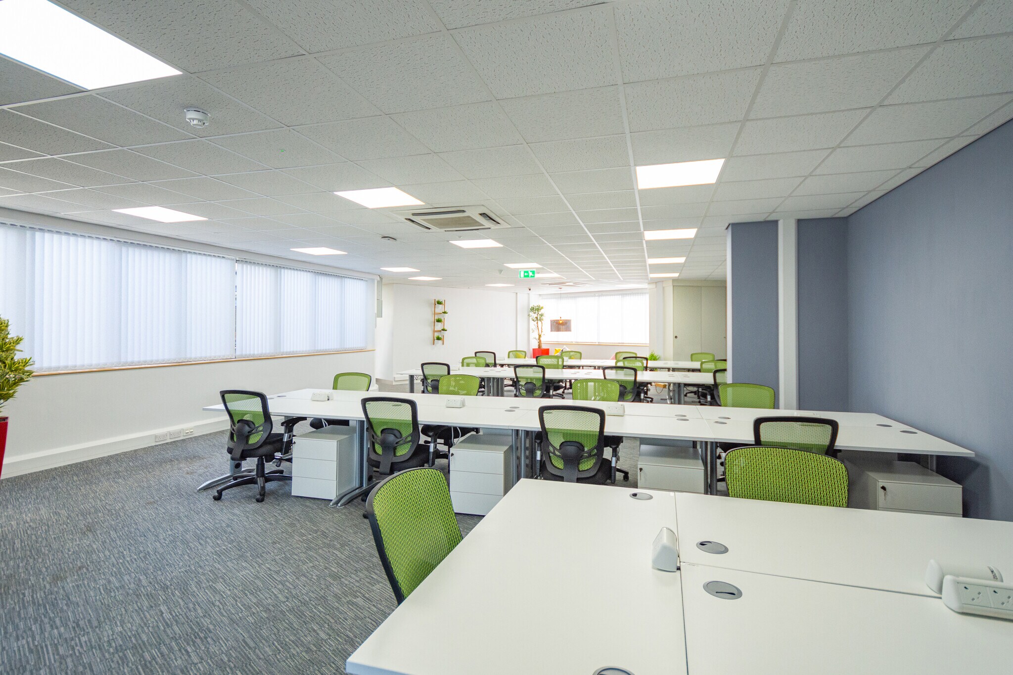 Tudor Sq, West Bridgford à louer Photo de l’immeuble– Image 1 sur 13