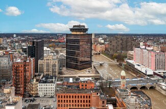 Plus de détails pour 26-28 E Main St, Rochester, NY - Bureau à louer