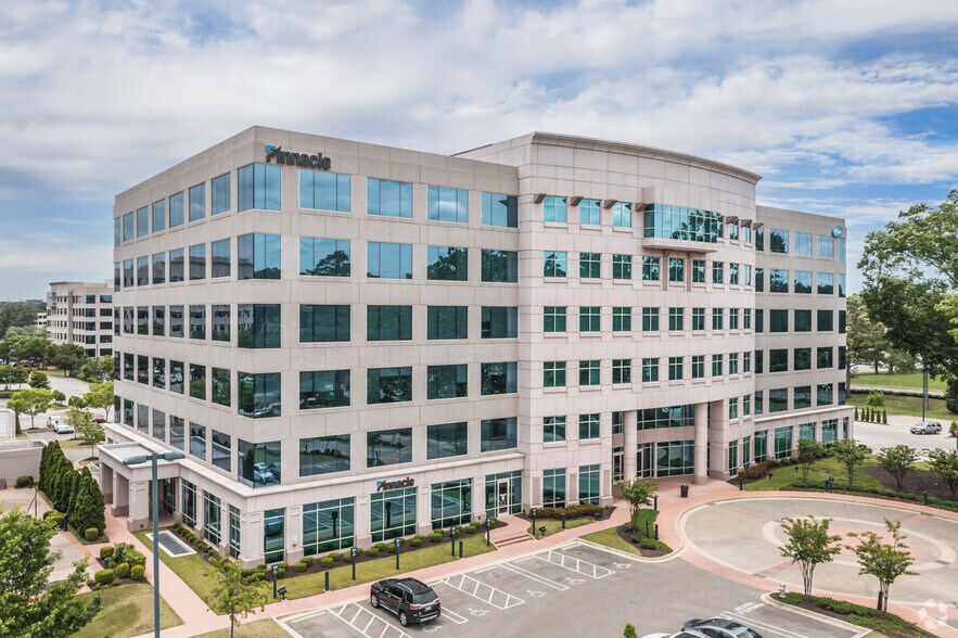 949 S Shady Grove Rd, Memphis, TN à louer - Photo principale – Image 1 sur 6