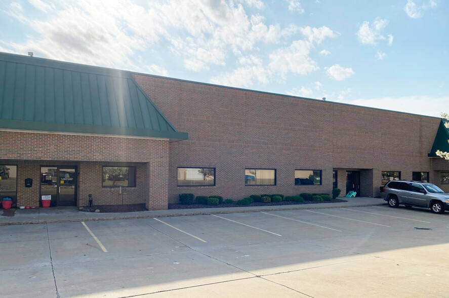 44570-44682 Morley Dr, Clinton Township, MI à louer - Photo principale – Image 1 sur 10