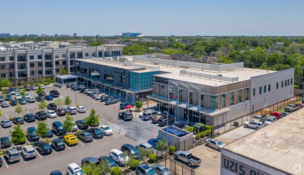 4191 Bellaire Blvd, Houston, TX à louer - Photo de l’immeuble – Image 3 sur 5