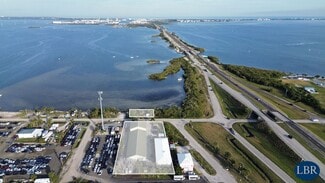 Plus de détails pour 2755 N BANANA RIVER Dr, Merritt Island, FL - Local d’activités à vendre