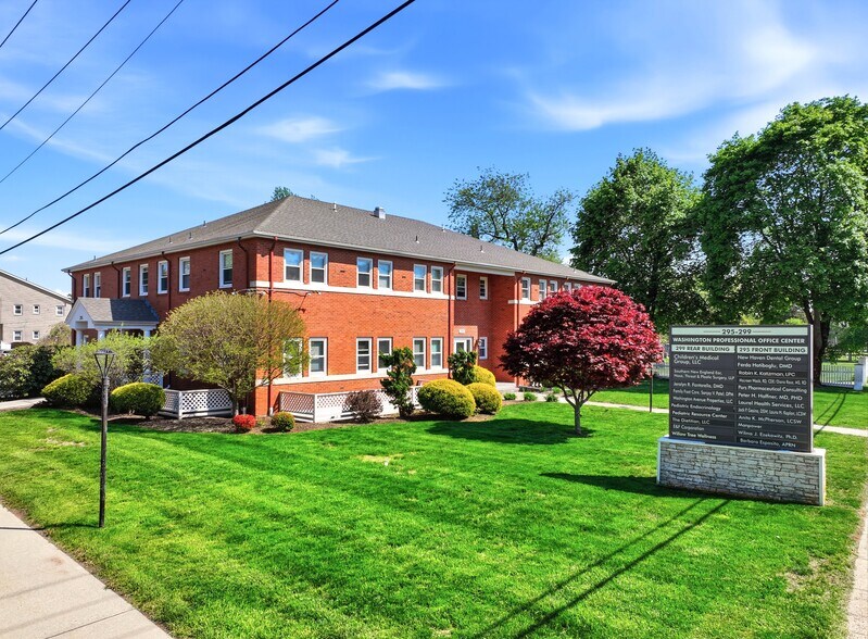 295-299 Washington Ave, Hamden, CT à louer - Photo de l’immeuble – Image 2 sur 12