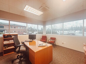 2601 Gateway Dr, State College, PA à vendre Photo de l’immeuble– Image 2 sur 3