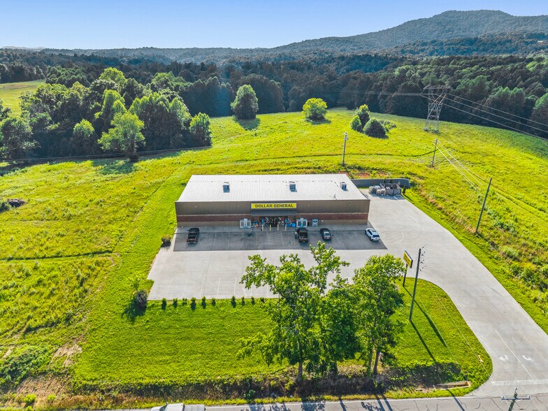 6075 Short Mountain Rd, Woodbury, TN à vendre - Photo de l’immeuble – Image 2 sur 3