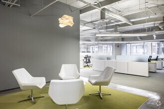 311 S Wacker Dr, Chicago, IL à louer Photo intérieure– Image 1 sur 5