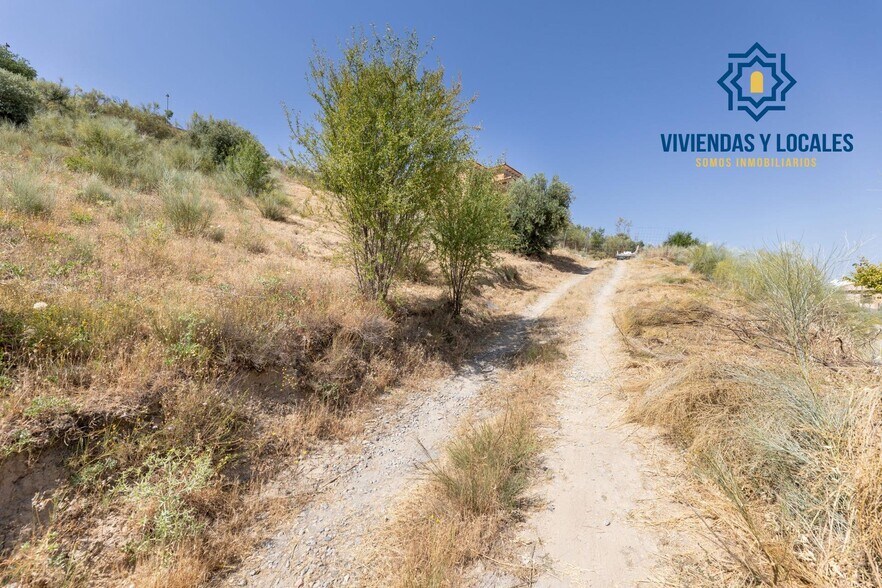 Calle Güevéjar, 14, La Zubia, Granada à vendre - Photo de l’immeuble – Image 2 sur 15