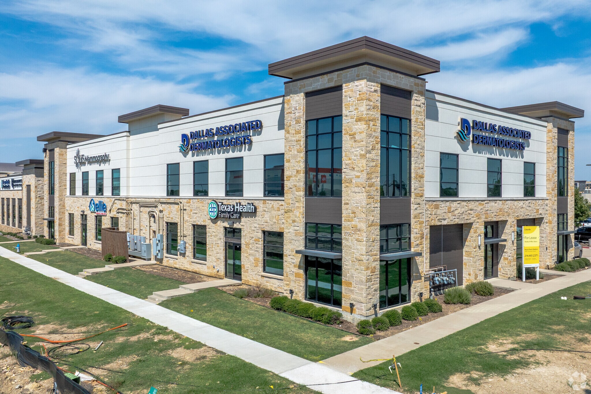 2660 Scripture St, Denton, TX à louer Photo de l’immeuble– Image 1 sur 7