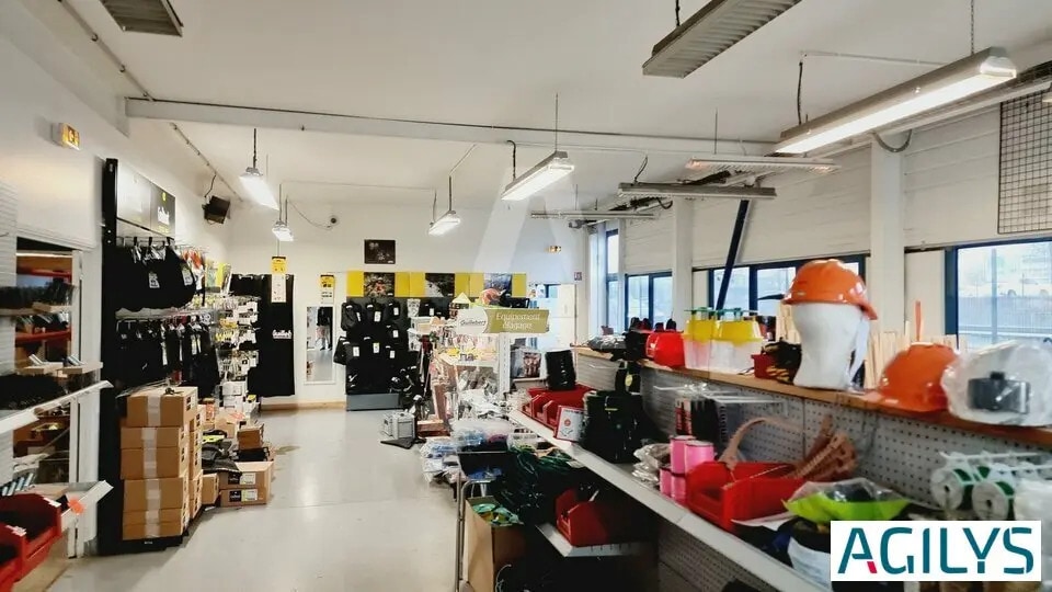 Local d’activités dans Fresnes à louer - Photo intérieure – Image 2 sur 5