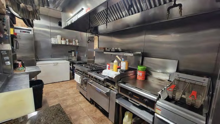1346 N Church St, Hazle Township, PA à vendre Photo intérieure– Image 1 sur 7