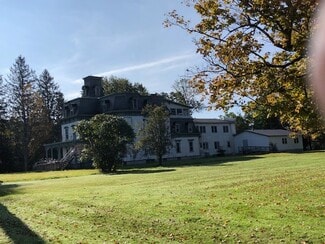 Plus de détails pour 8196 Green Rd, Hubbardsville, NY - Logement à vendre
