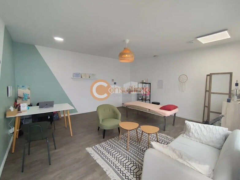 21 Chemin De Belle Etoile, Tresses à louer - Photo de l’immeuble – Image 2 sur 7