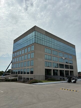 Plus de détails pour 85 N Danny Thomas Blvd, Memphis, TN - Bureau à louer