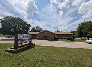 Plus de détails pour 2221 N Parkway Dr, Pekin, IL - Bureau/Local commercial à louer