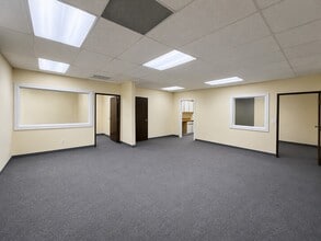 6151 Fair Oaks Blvd, Carmichael, CA à louer Photo intérieure– Image 2 sur 7