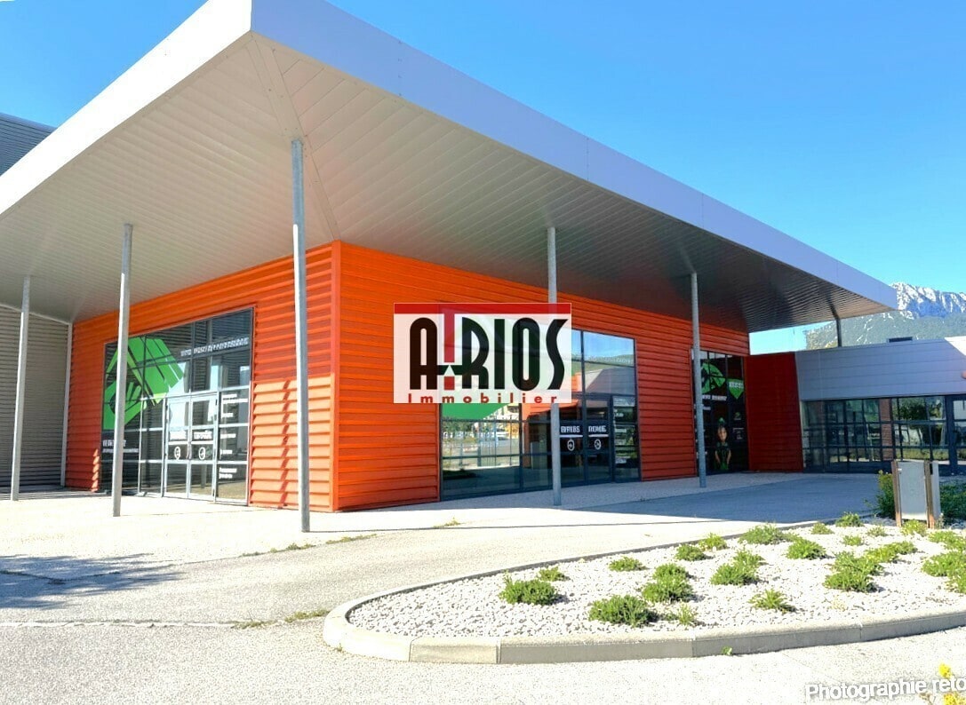 Local d'activités dans La Farlède à vendre Photo de l’immeuble– Image 1 sur 24