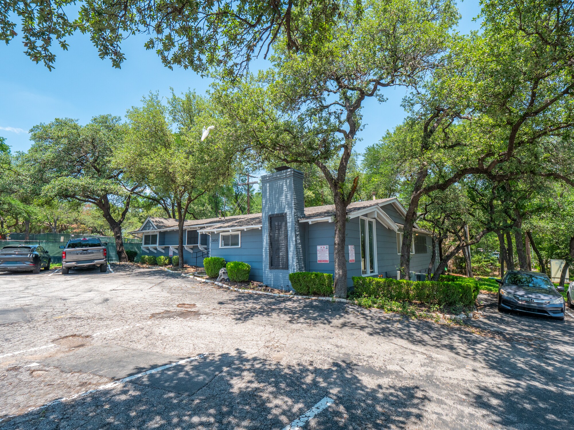 3400 Northland Dr, Austin, TX à vendre Photo de l’immeuble– Image 1 sur 8