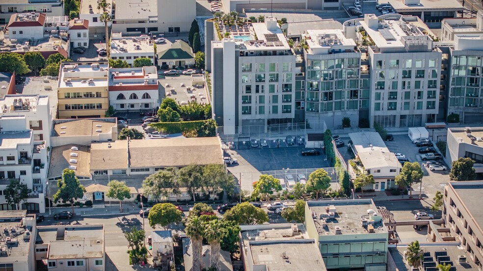 1220-1238 Lincoln Boulevard portefeuille de 2 biens à vendre sur LoopNet.fr - Photo de l’immeuble – Image 2 sur 5