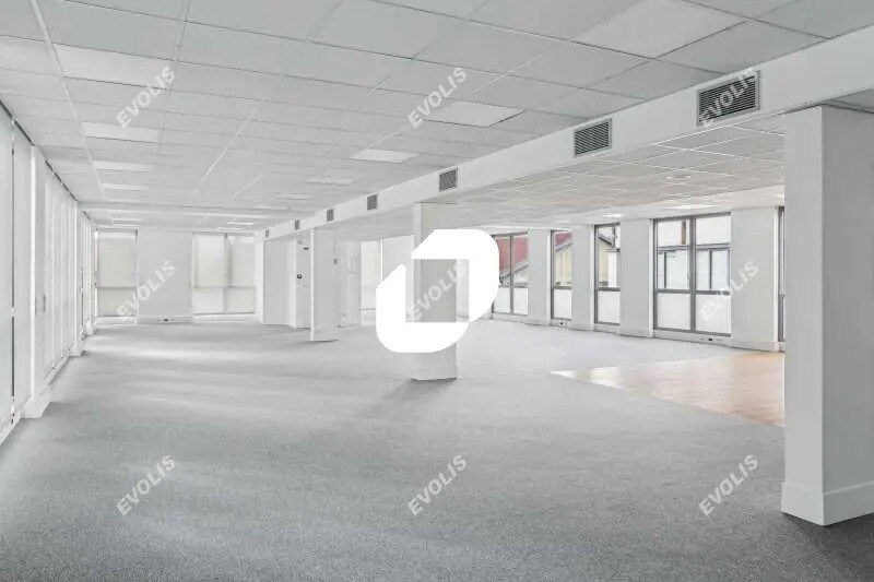 Bureau dans Montreuil à louer - Photo de l’immeuble – Image 3 sur 14