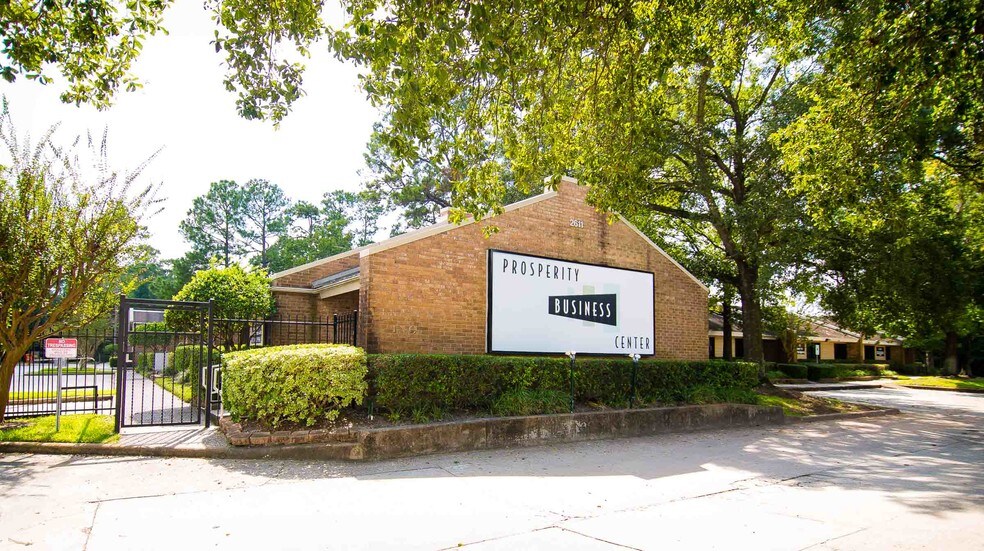 2611 FM 1960 Rd, Houston, TX à louer - Photo de l’immeuble – Image 2 sur 10
