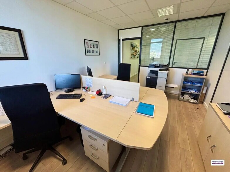 Bureau dans Vannes à vendre - Photo intérieure – Image 2 sur 2