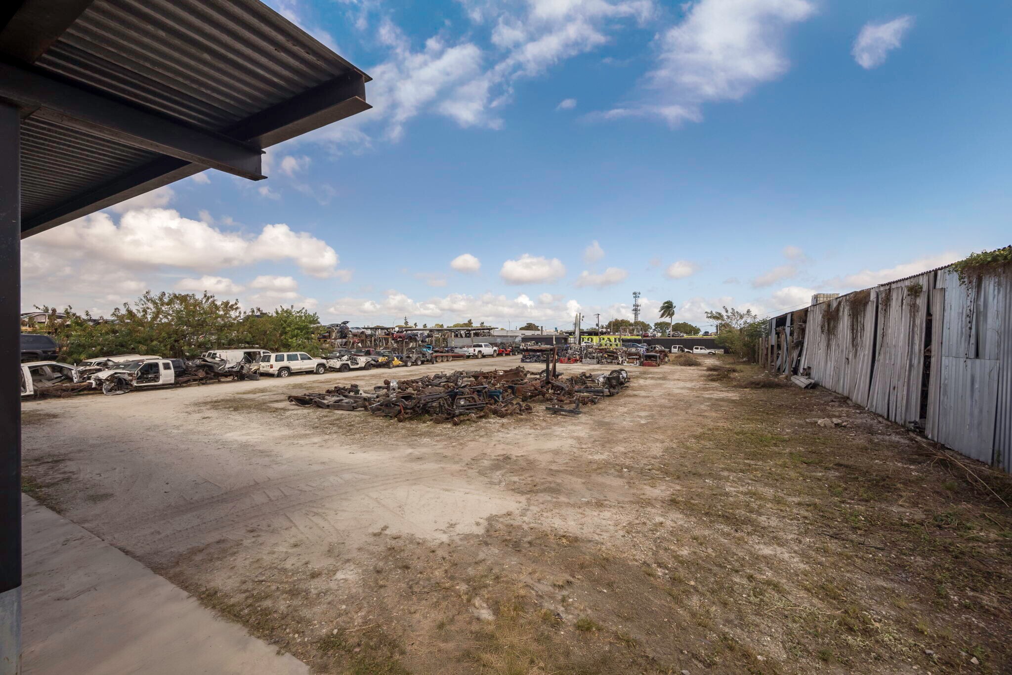 12880 Port Said Rd, Opa Locka, FL à louer Photo principale– Image 1 sur 23