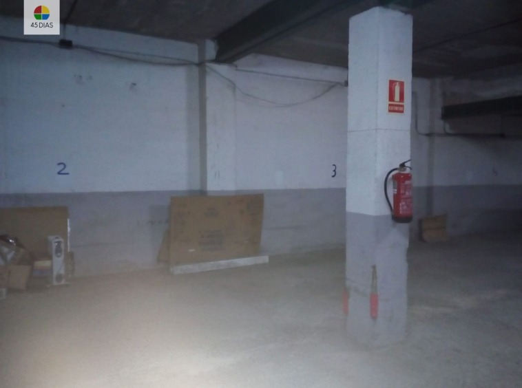 Immeuble residentiel dans Cerdanyola del Vallès, Barcelona à vendre - Photo intérieure – Image 3 sur 3