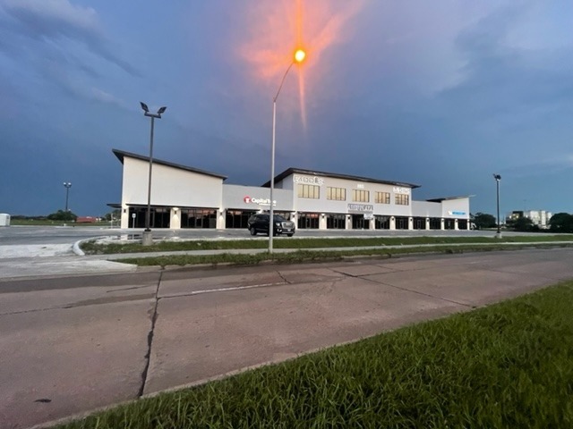 3300 Jimmy Johnson Blvd, Port Arthur, TX à louer Photo de l’immeuble– Image 1 sur 3