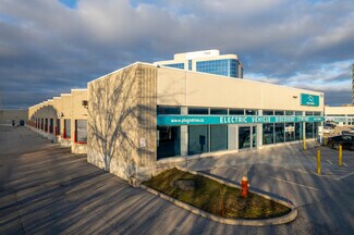 Plus de détails pour 1126 Finch Ave W, Toronto, ON - Local commercial à louer