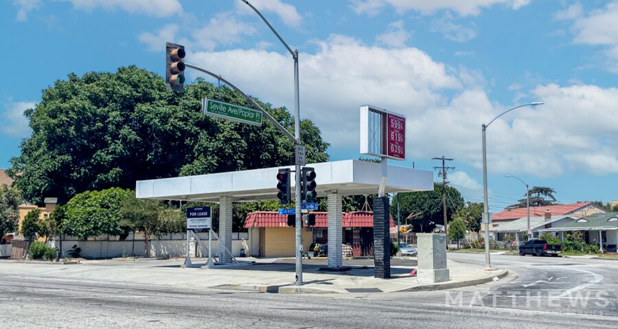 8440 Long Beach Blvd, South Gate, CA à louer - Photo principale – Image 1 sur 2