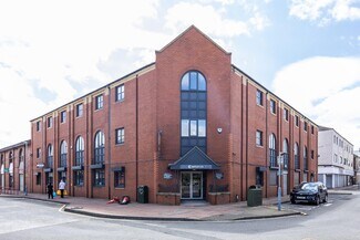 Plus de détails pour 73 Gilkes St, Middlesbrough - Coworking à louer