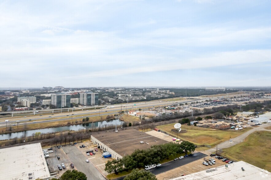 9610 Neils Thompson Dr, Austin, TX à louer - Aérien – Image 2 sur 5