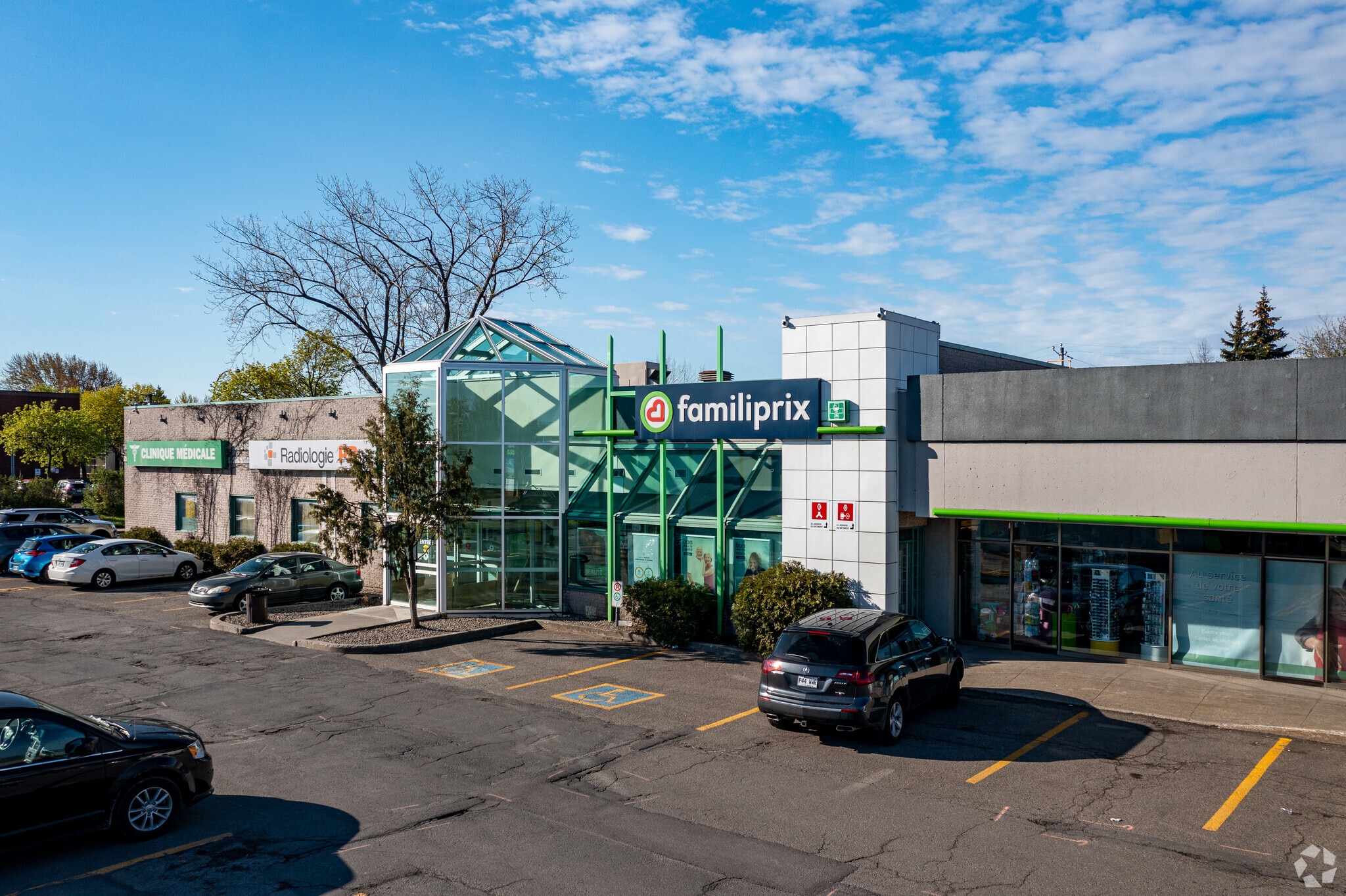 3036-3090 Rd Chambly, Longueuil, QC à louer Photo principale– Image 1 sur 4