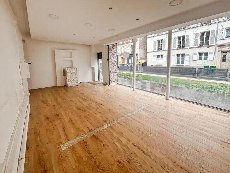 Local commercial dans Paris à vendre - Photo de l’immeuble – Image 2 sur 6